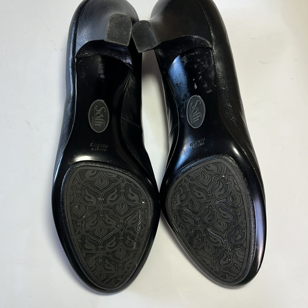 Sofft Samy woman’s black leather pump kitten wrapped heel arch support sz8 - Picture 10 of 14